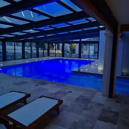 O Bain Soleil Bed & Breakfast Bourg-Saint-Andéol Екстериор снимка